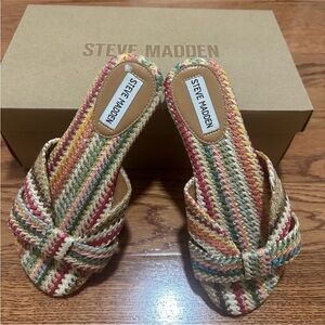 Steve Madden Multicolored Sandal/flats, Size 5.5